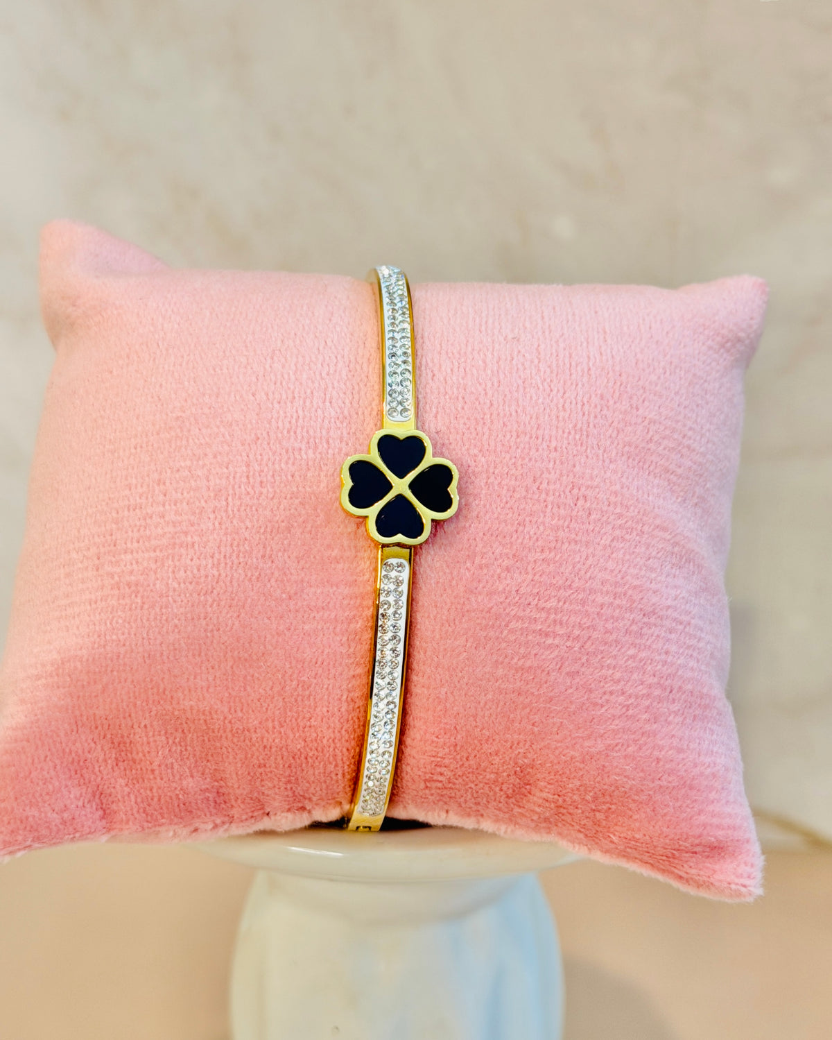 Favor| 18k Gold Plated| Anti Tarnish Clover Bracelet