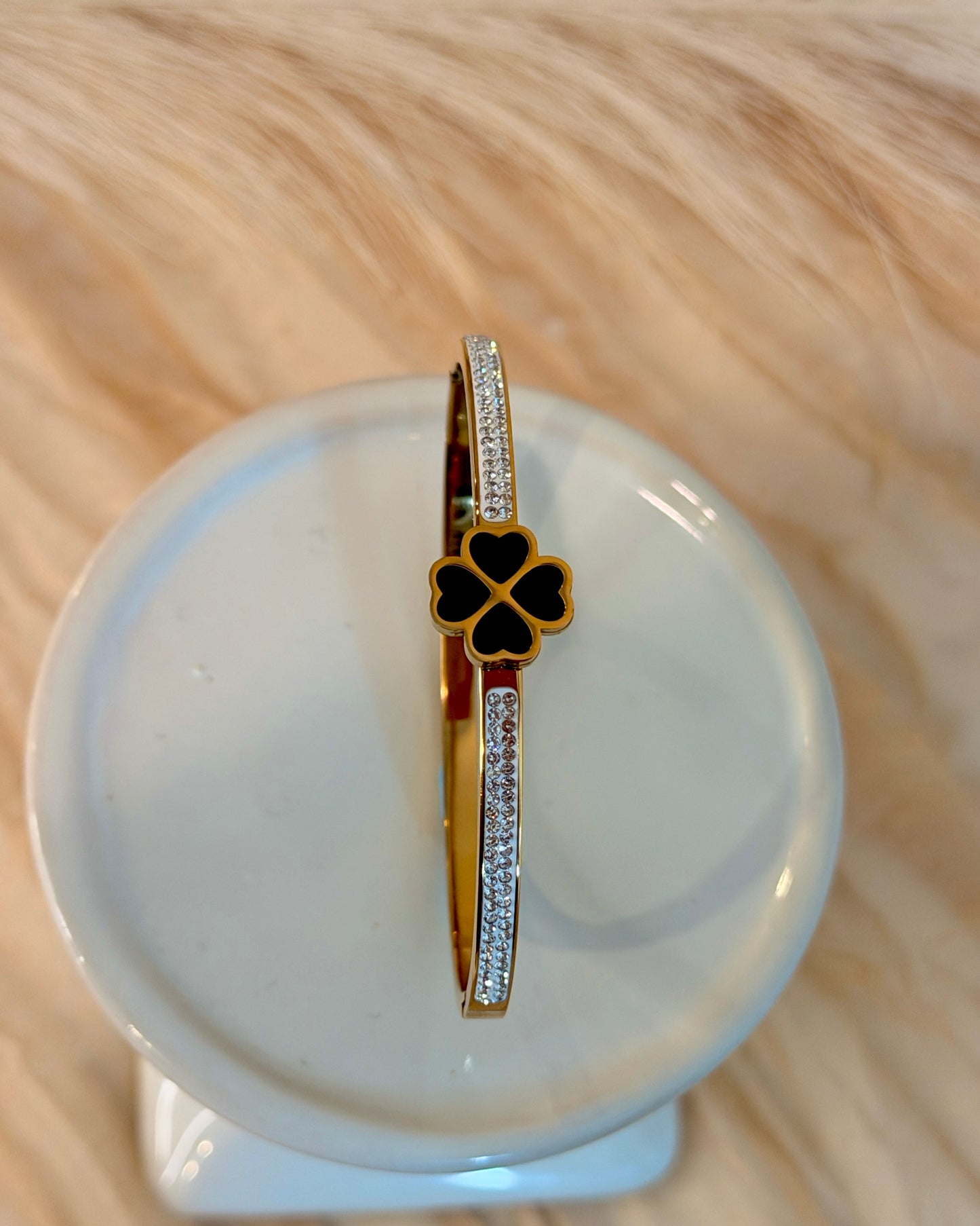 Favor- Clover Bracelet
