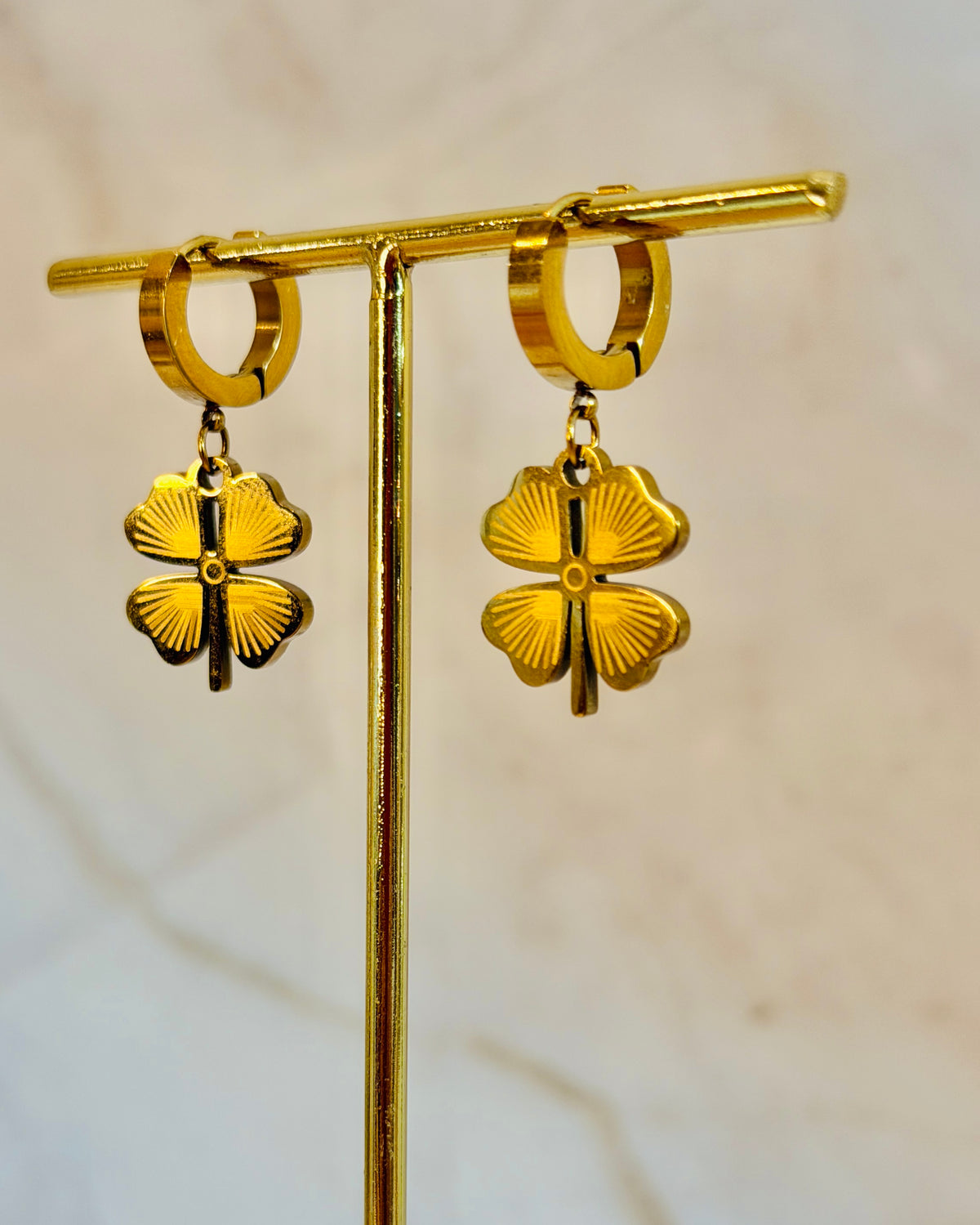 Serendipity| 18k Gold Plated| Anti Tarnish Clover Earrings