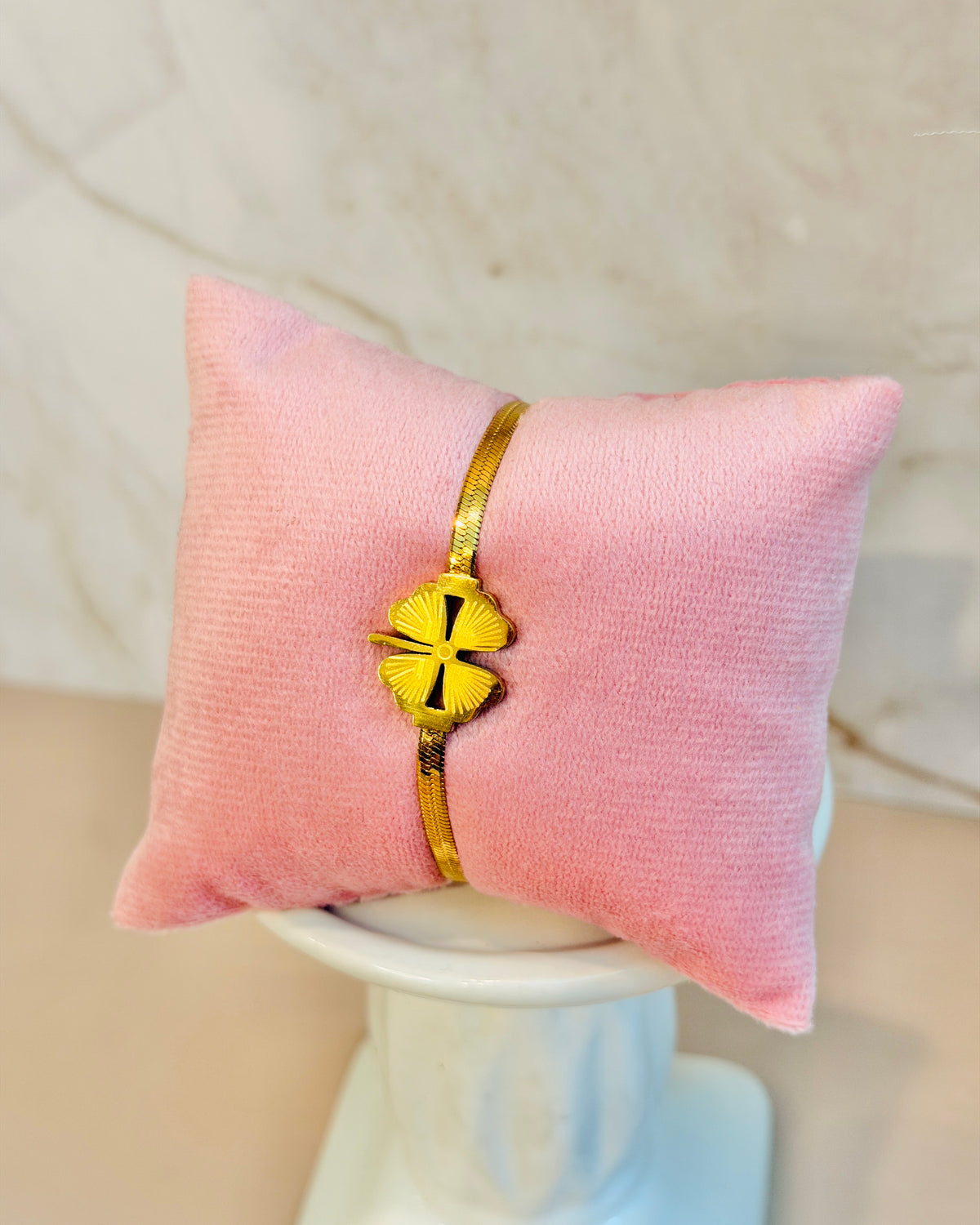 Serendipity| 18k Gold Plated| Anti Tarnish Clover Bracelet
