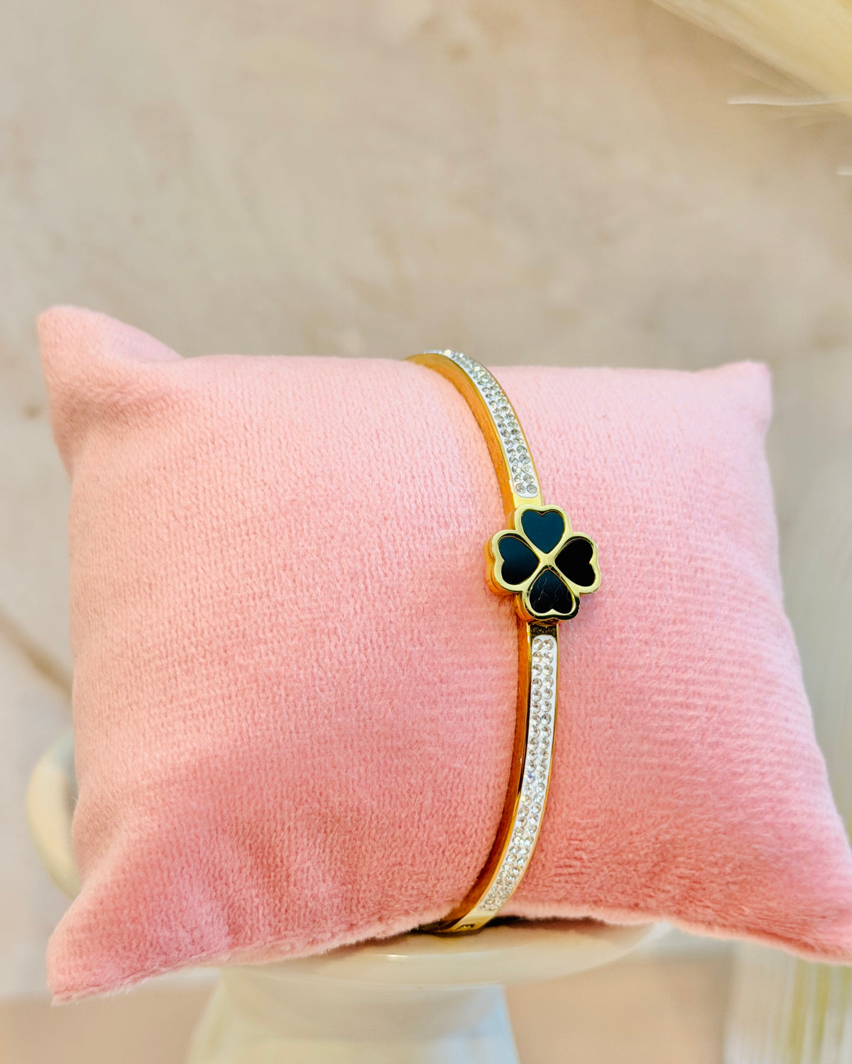 Favor| 18k Gold Plated| Anti Tarnish Clover Bracelet