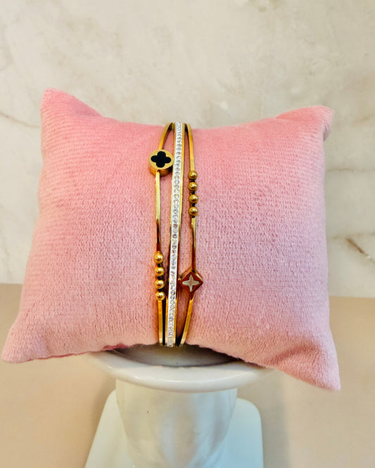 Jubilee| 18k Gold Plated| Anti Tarnish Clover Bracelet
