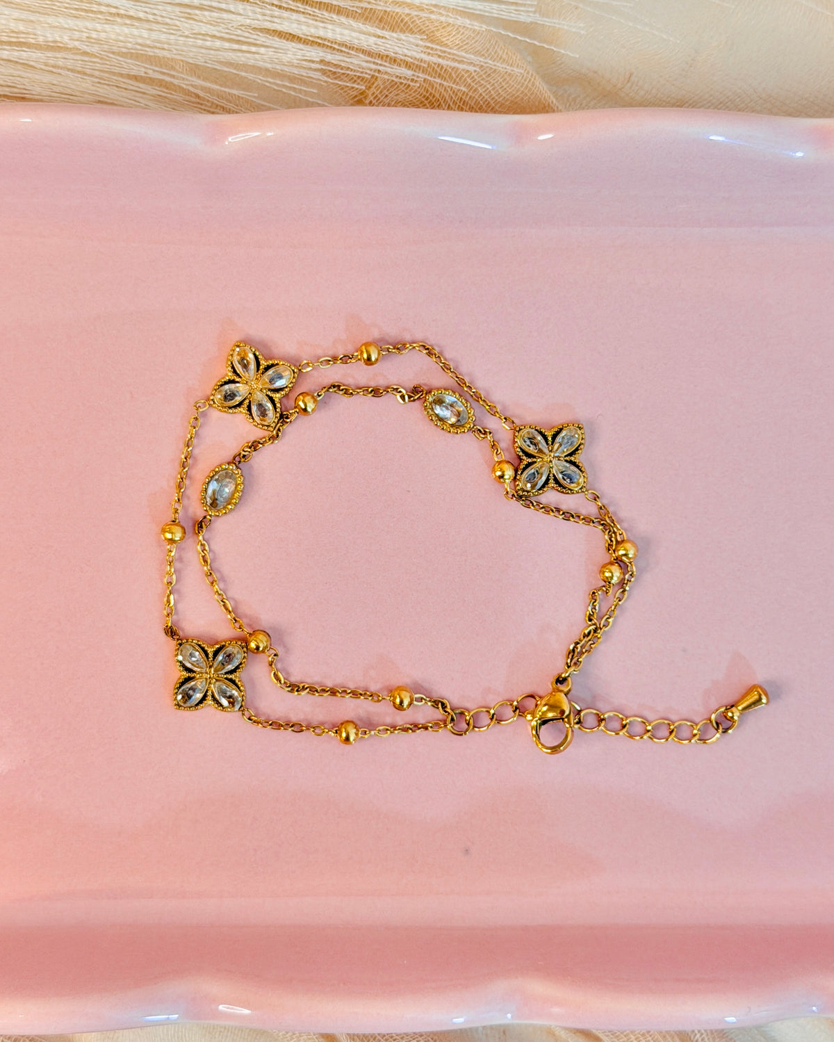 Bloom| 18k Gold Plated| Anti Tarnish Clover Bracelet