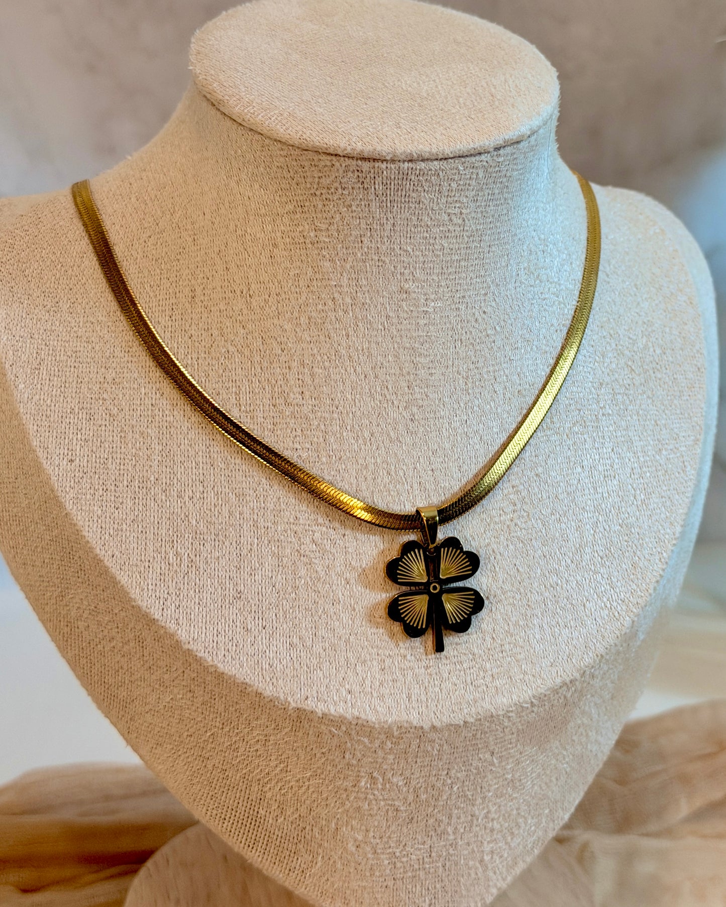 Serendipity- Clover Necklace