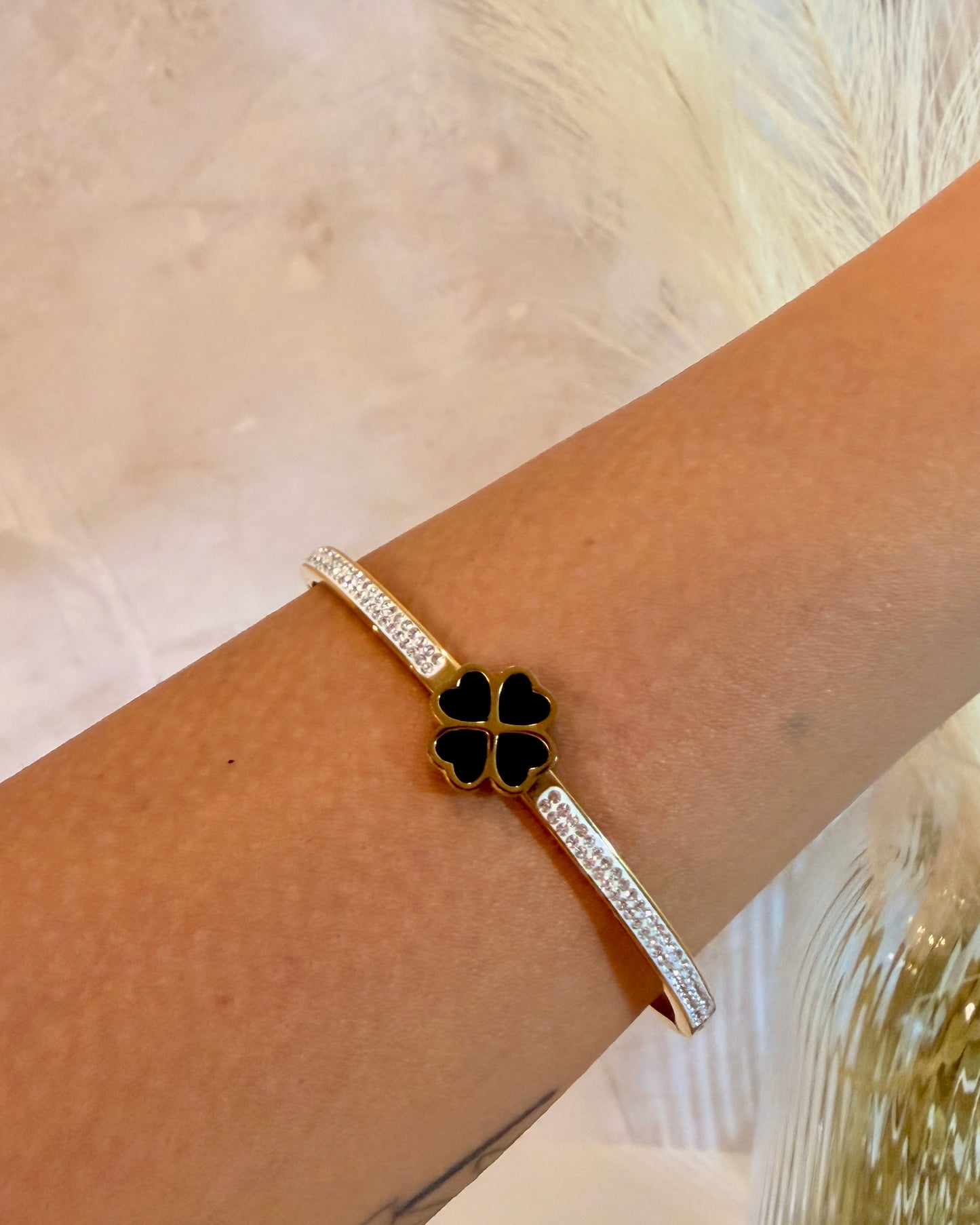 Favor- Clover Bracelet