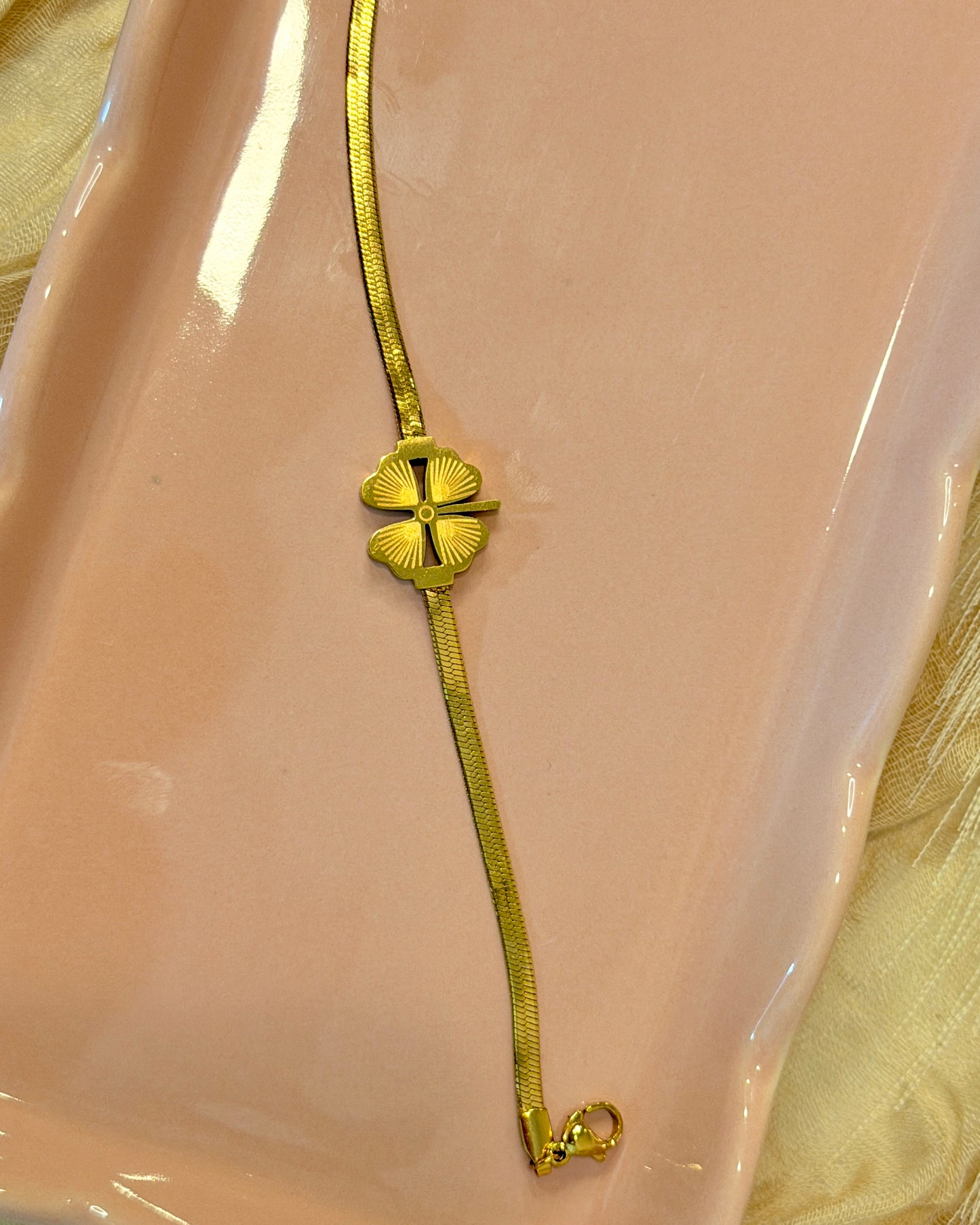 Serendipity- Clover Bracelet