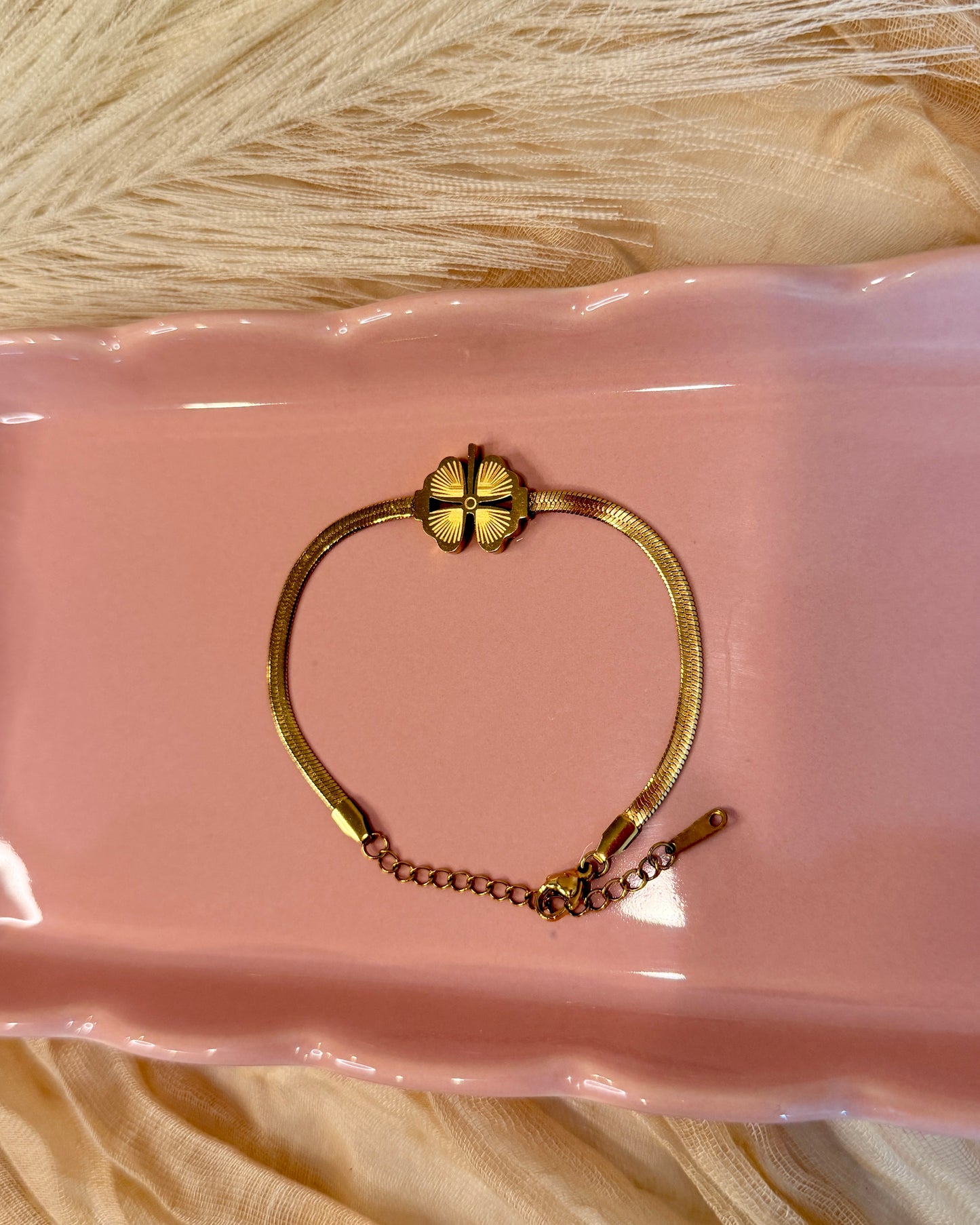 Serendipity- Clover Bracelet